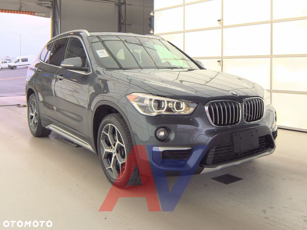 BMW X1 - 1
