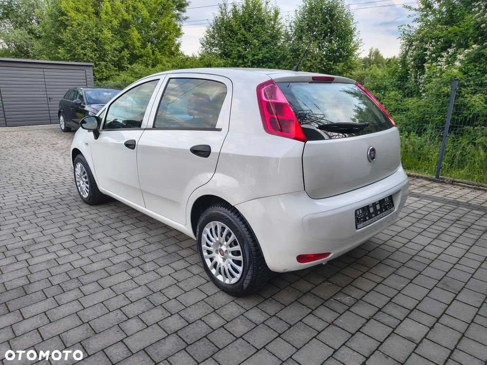Fiat Punto 1.4 Young - 7