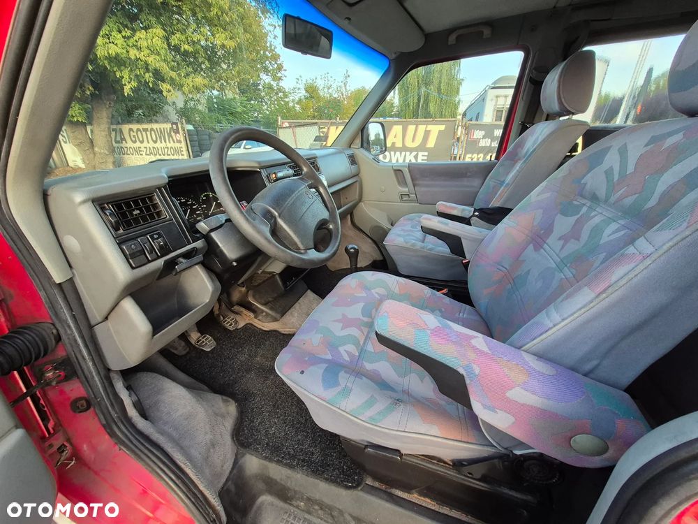 Volkswagen Multivan D - 20