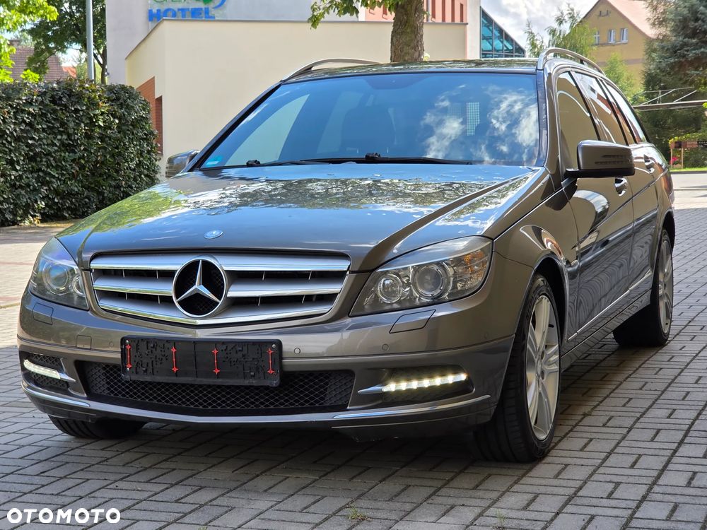 Mercedes-Benz Klasa C 200 (BlueEFFICIENCY) Avantgarde - 9
