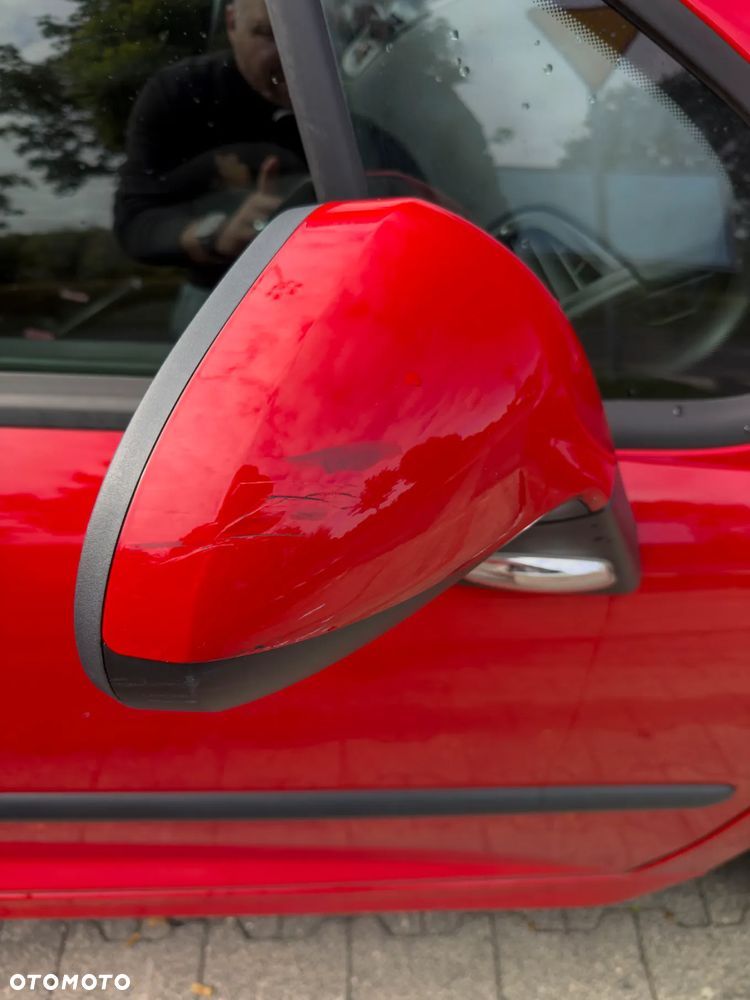Peugeot 207 - 13