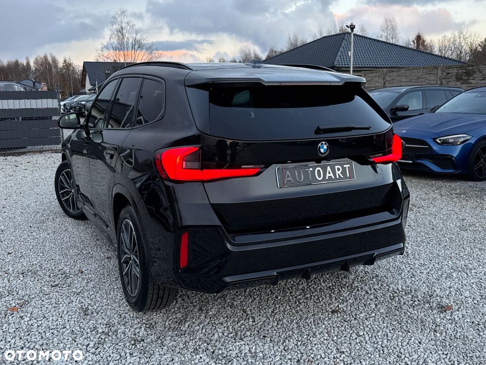 BMW X1 xDrive23i mHEV M Sport - 12