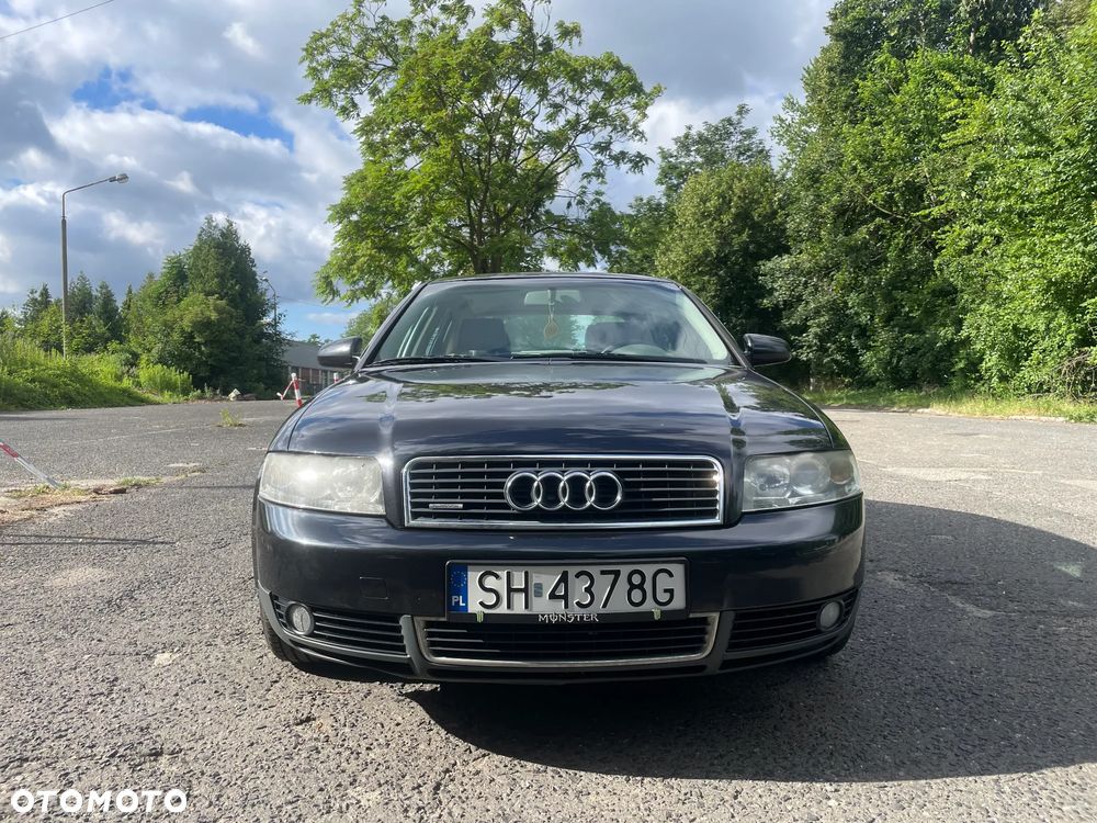 Audi A4 Limousine - 6