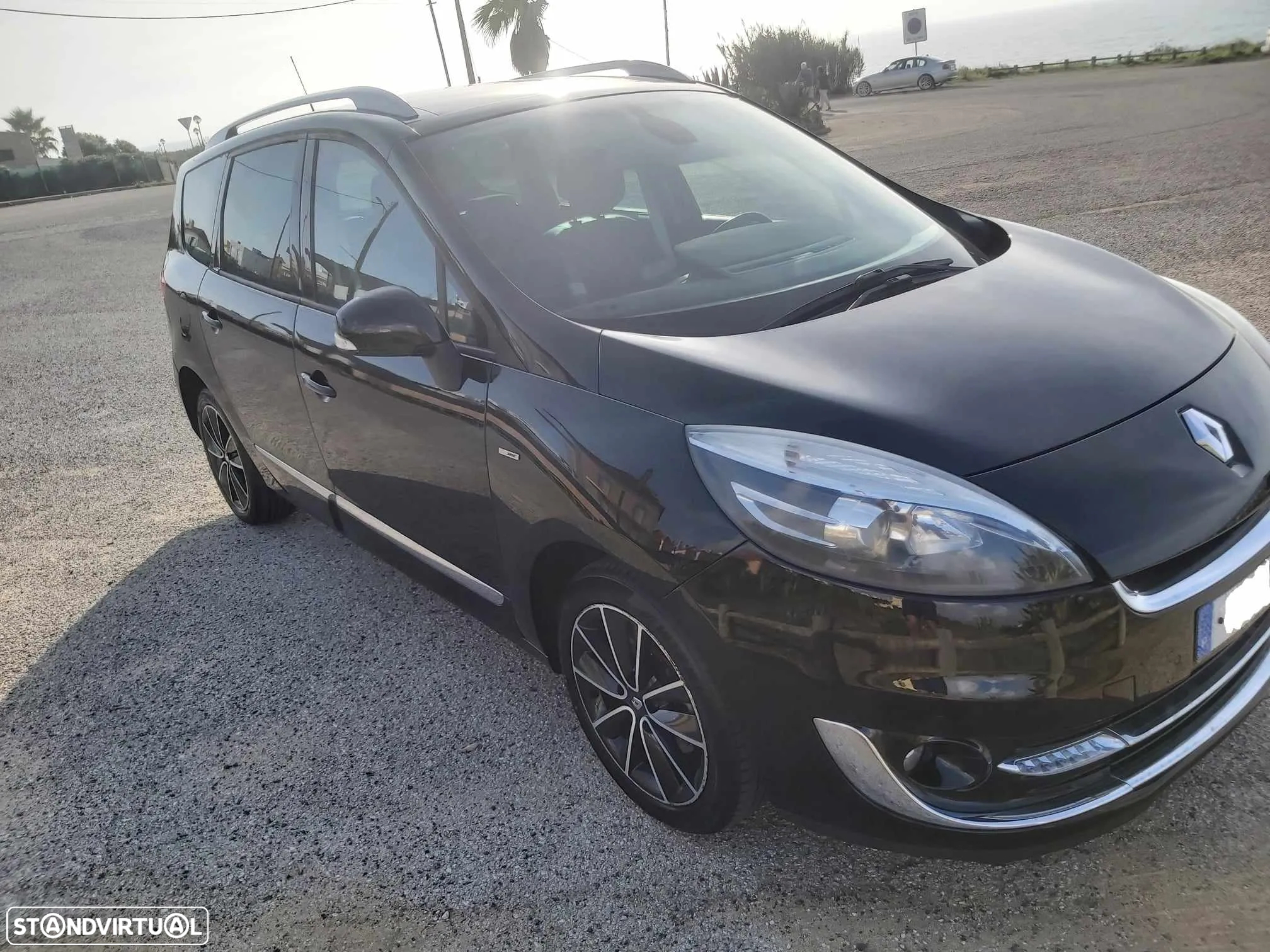 Renault Grand Scénic 1.5 dCi Bose Edition 7L - 3