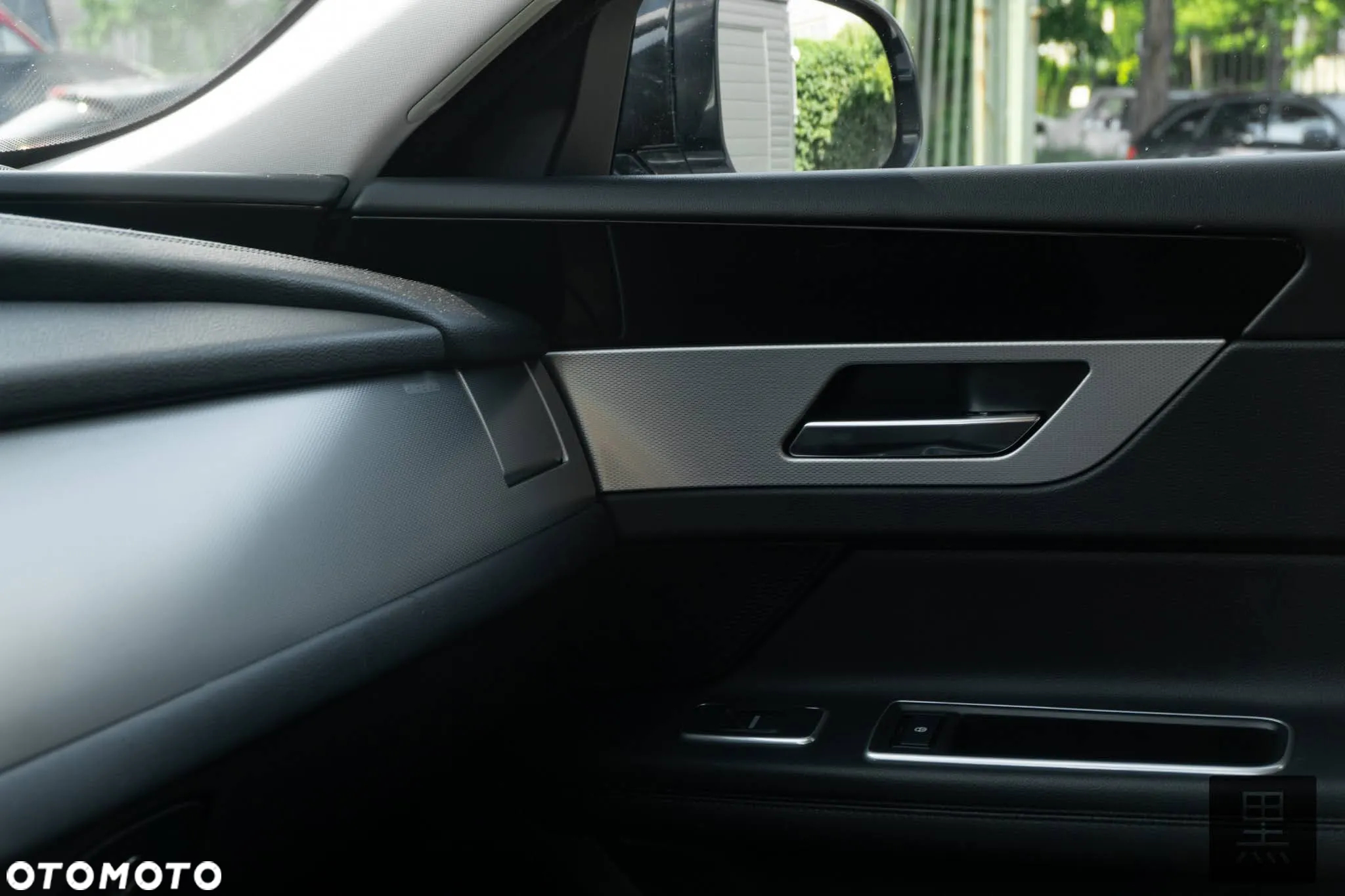 Jaguar XF 2.0 i4D Prestige - 22