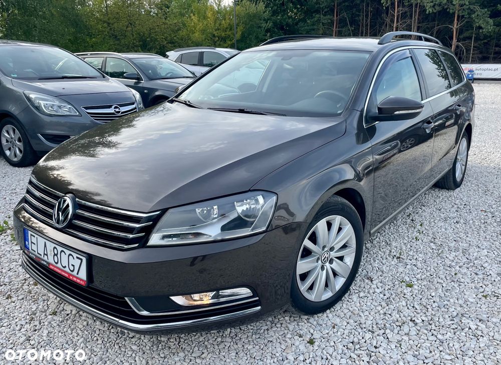 Volkswagen Passat Variant 2.0 Blue TDI DSG SCR Comfortline - 13