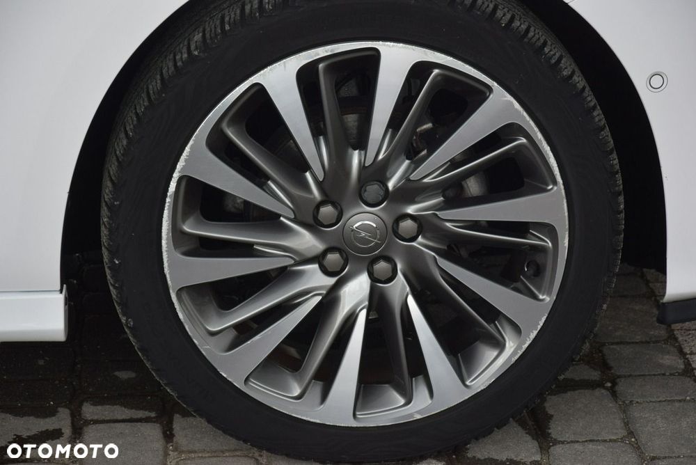 Opel Astra 1.4 Turbo Innovation - 11