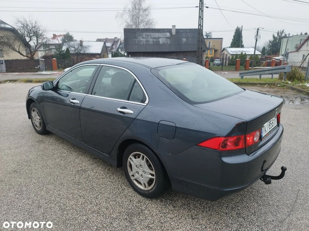 Honda Accord 2.0 Comfort - 6