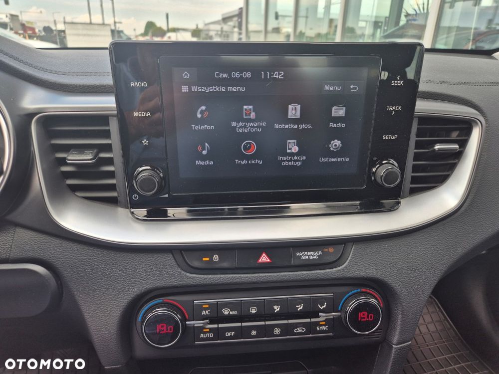Kia Ceed 1.5 T-GDI M - 6