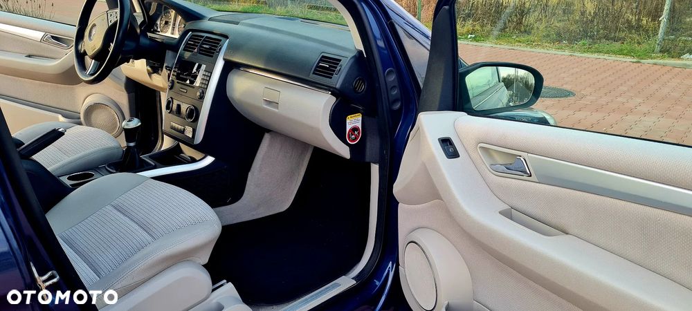 Mercedes-Benz Klasa B 170 BlueEFFICIENCY - 25