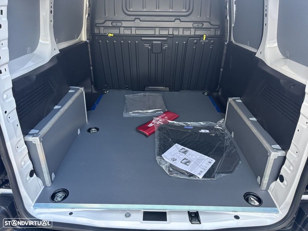 Fiat Doblo Outro - 6