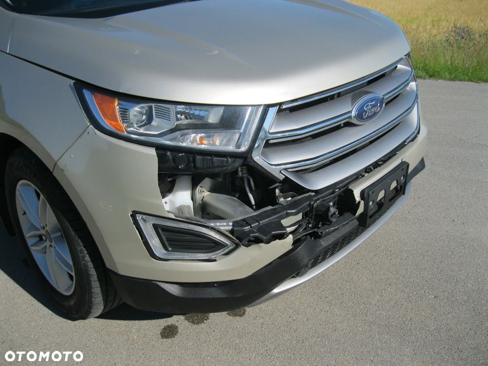 Ford Edge - 9