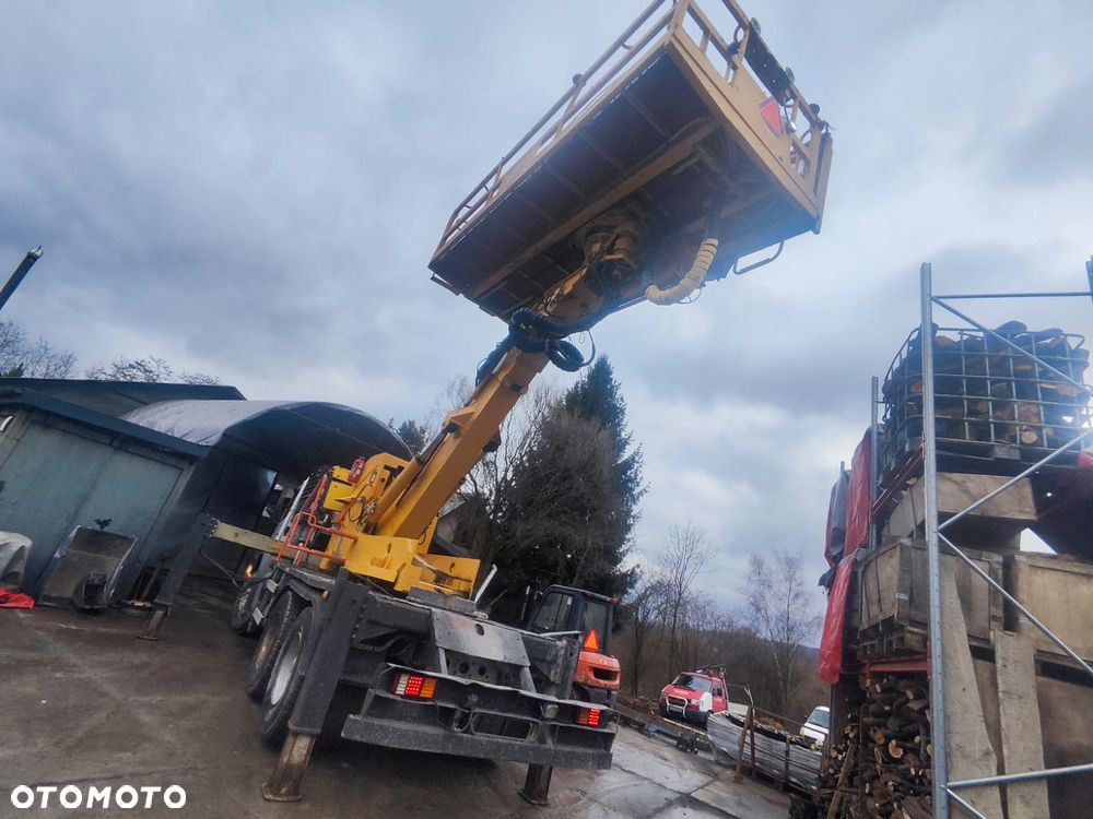 Mercedes-Benz axor - 2