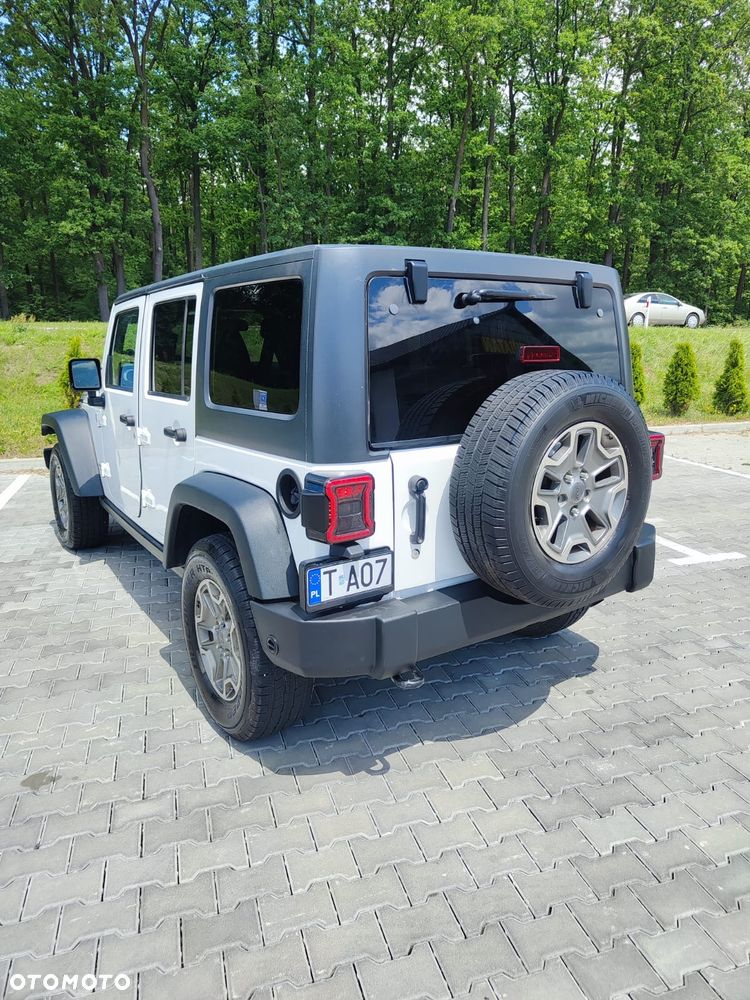 Jeep Wrangler 3.6 Unlim Rubicon - 11