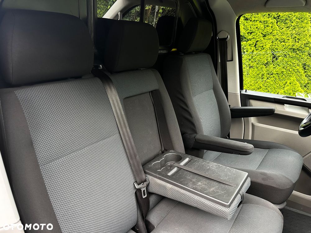 Volkswagen Transporter - 17