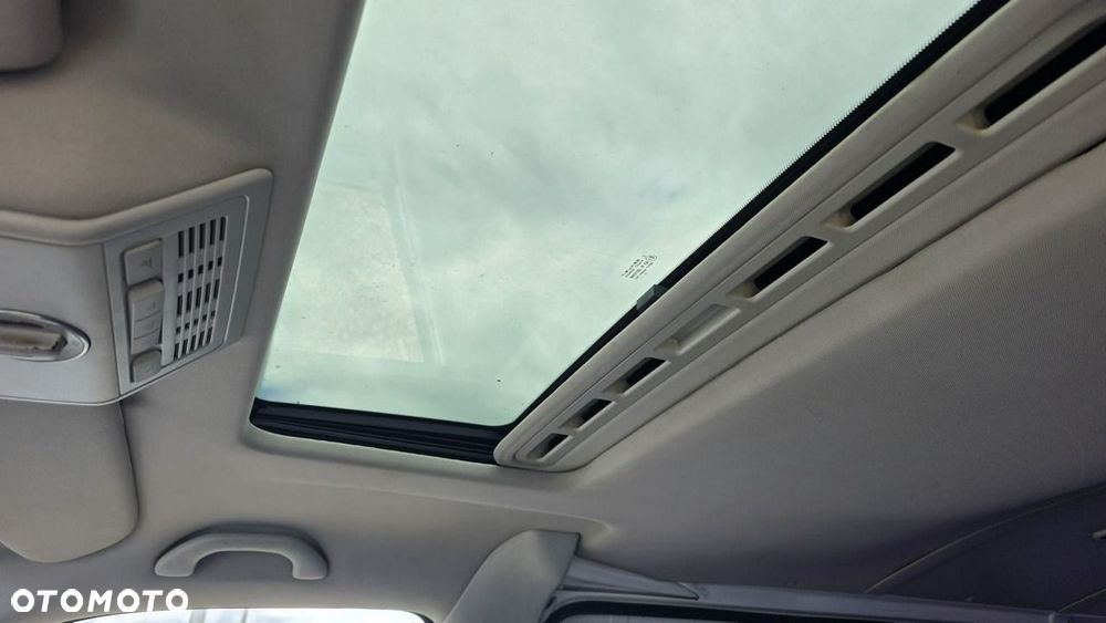 Volkswagen Transporter - 16