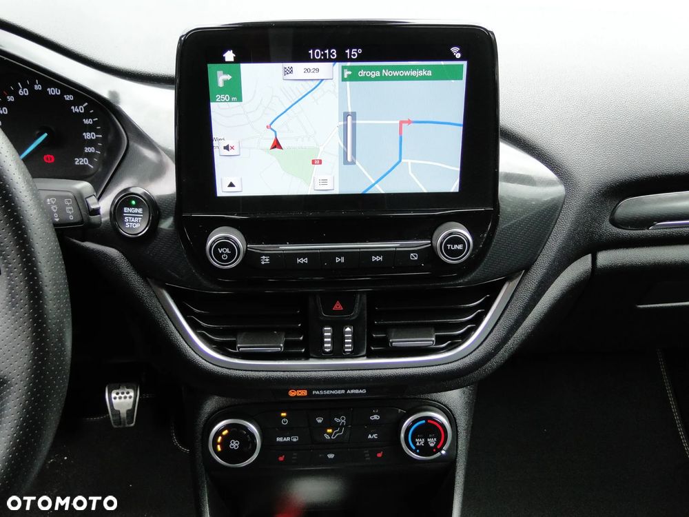Ford Fiesta - 9