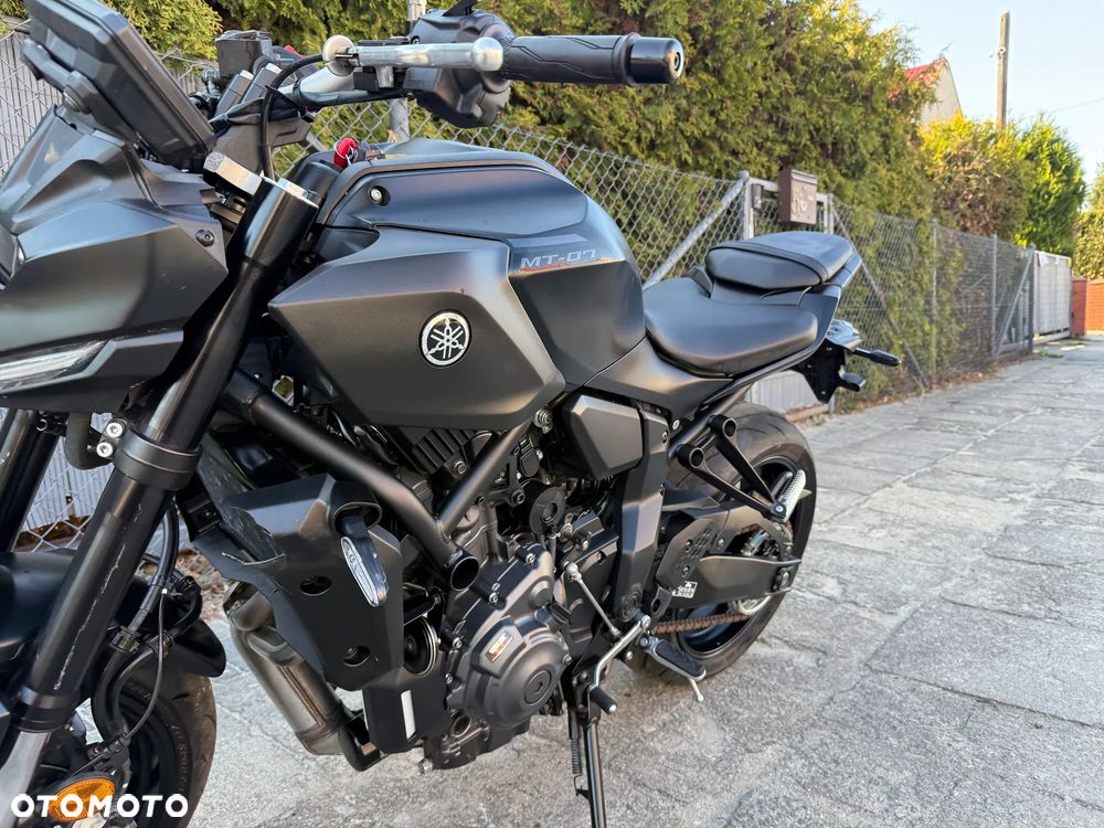 Yamaha MT - 37