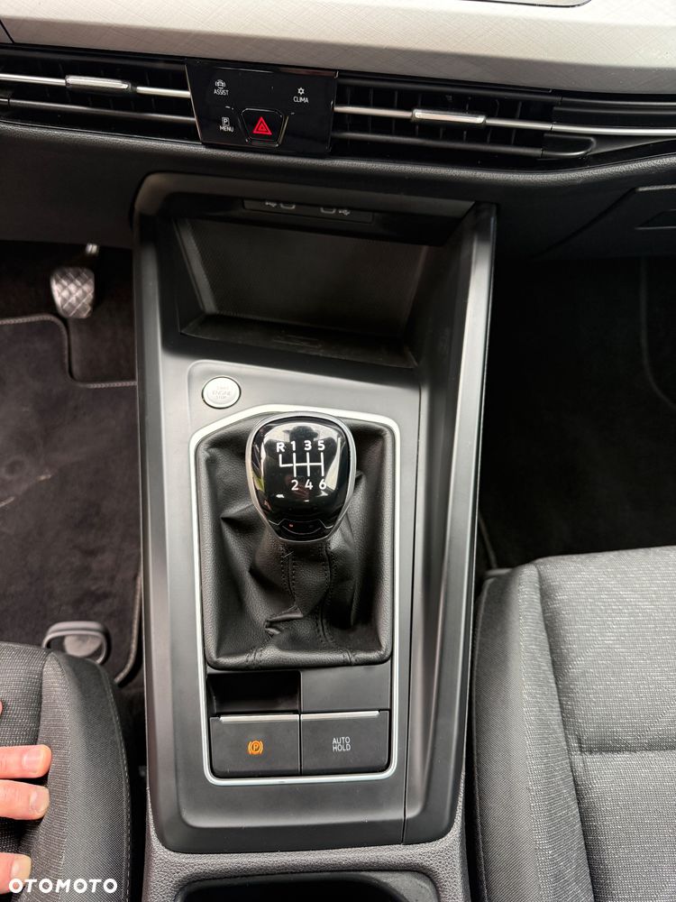 Volkswagen Golf 1.5 TSI OPF Active - 16