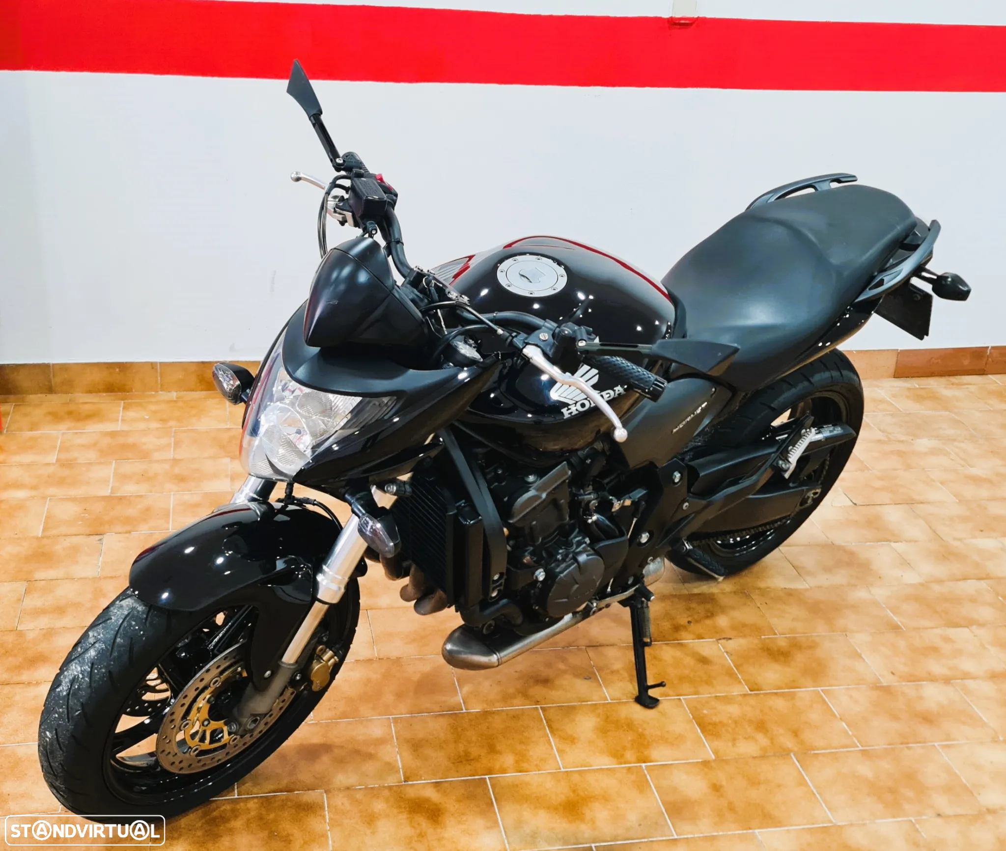 Honda Hornet 650 - 4