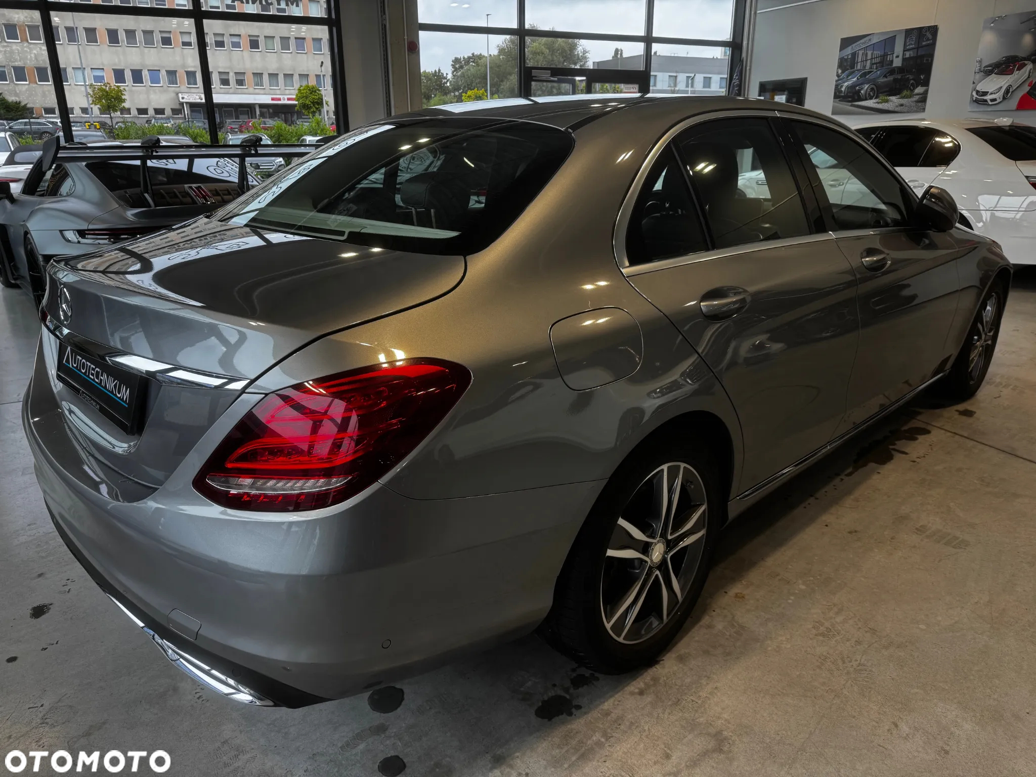 Mercedes-Benz Klasa C 200 7G-TRONIC Avantgarde - 4
