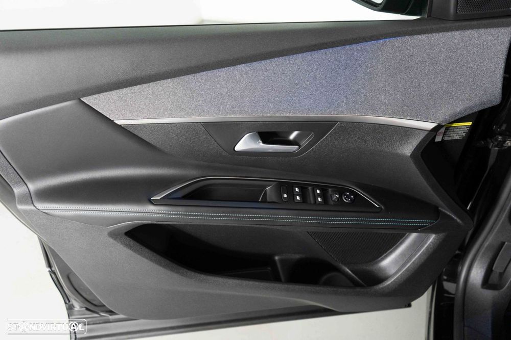 Peugeot 5008 1.2 PureTech Allure Pack EAT8 - 22