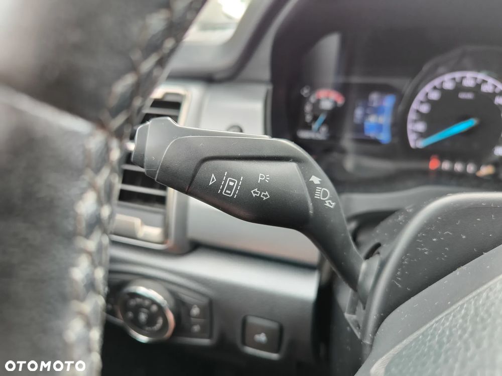 Ford Ranger 2.0 EcoBlue 4x4 DC Limited - 23