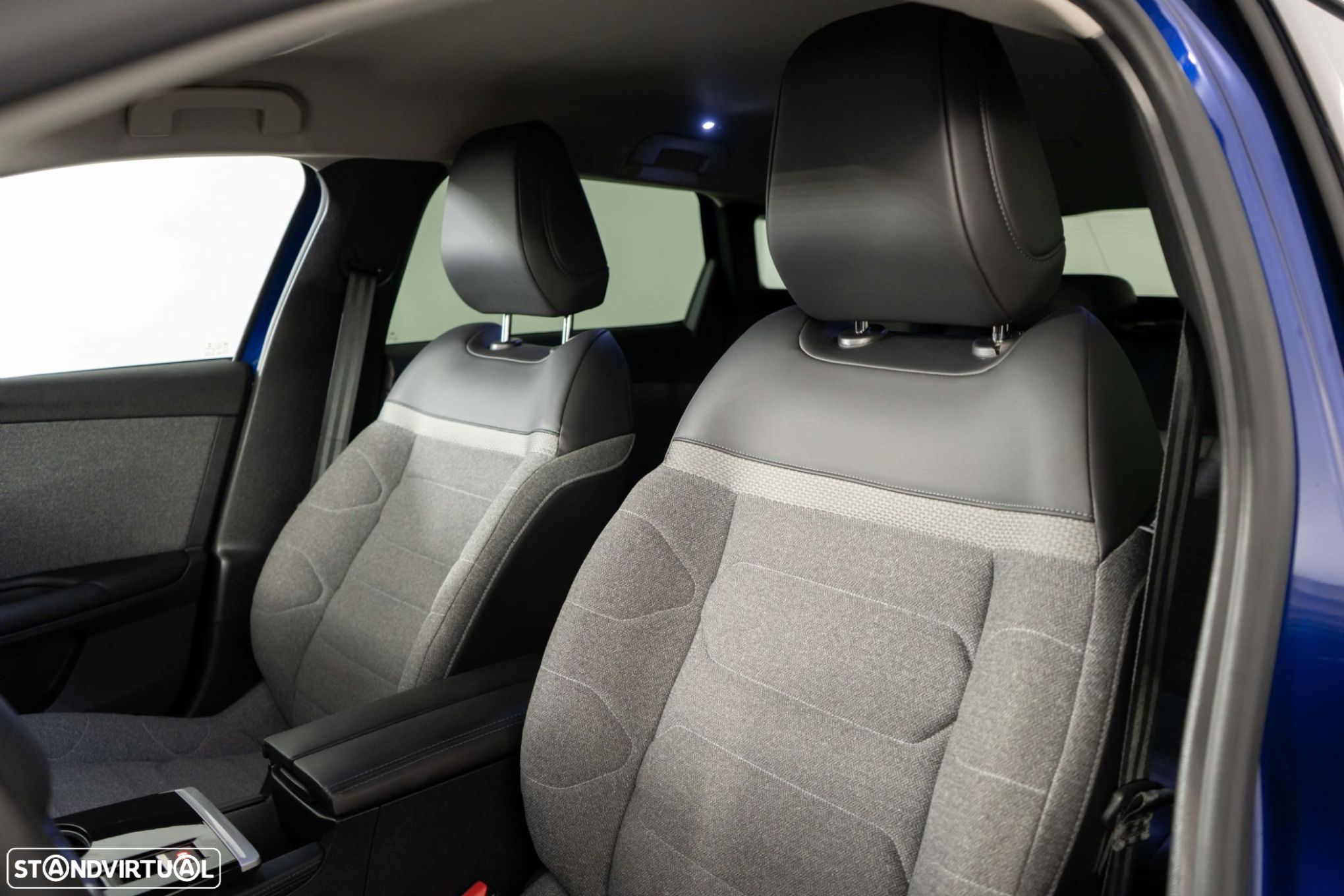 Citroën C5 X 1.2 PureTech Shine EAT8 - 8