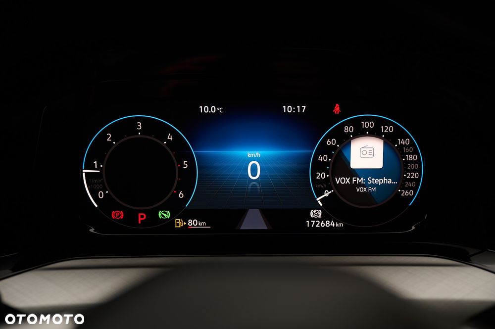 Volkswagen Golf VIII 2.0 TDI Life DSG - 32