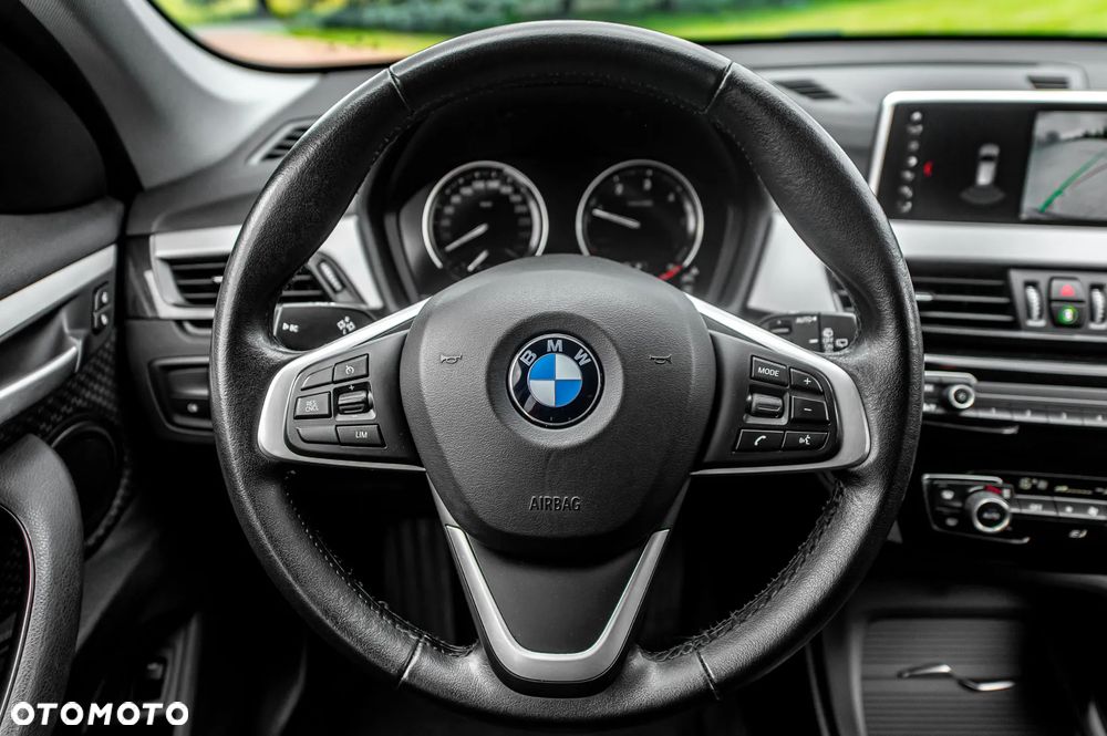 BMW X1 xDrive20d Sport Line sport - 23