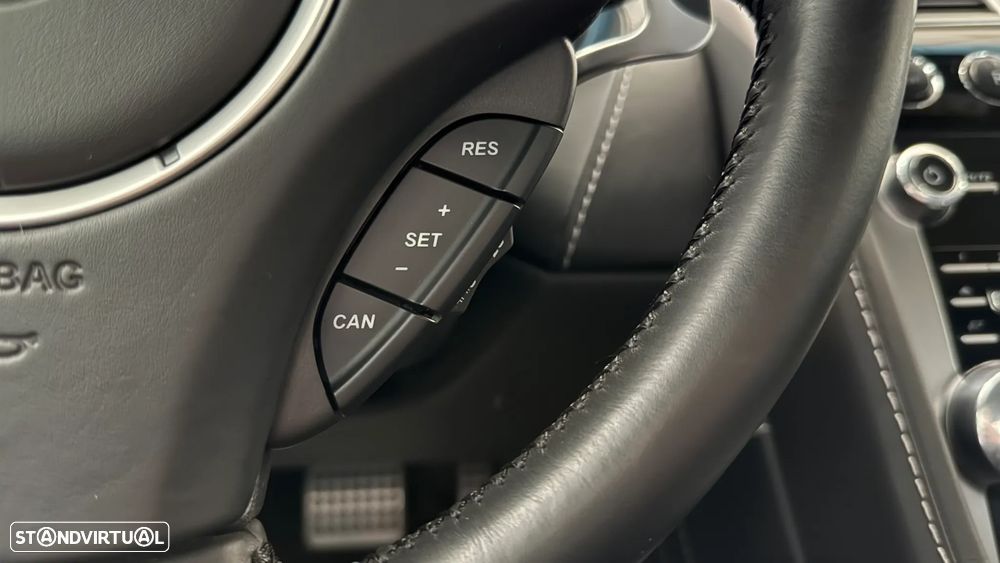 Aston Martin Vantage Coupe V8 S Sportshift - 16