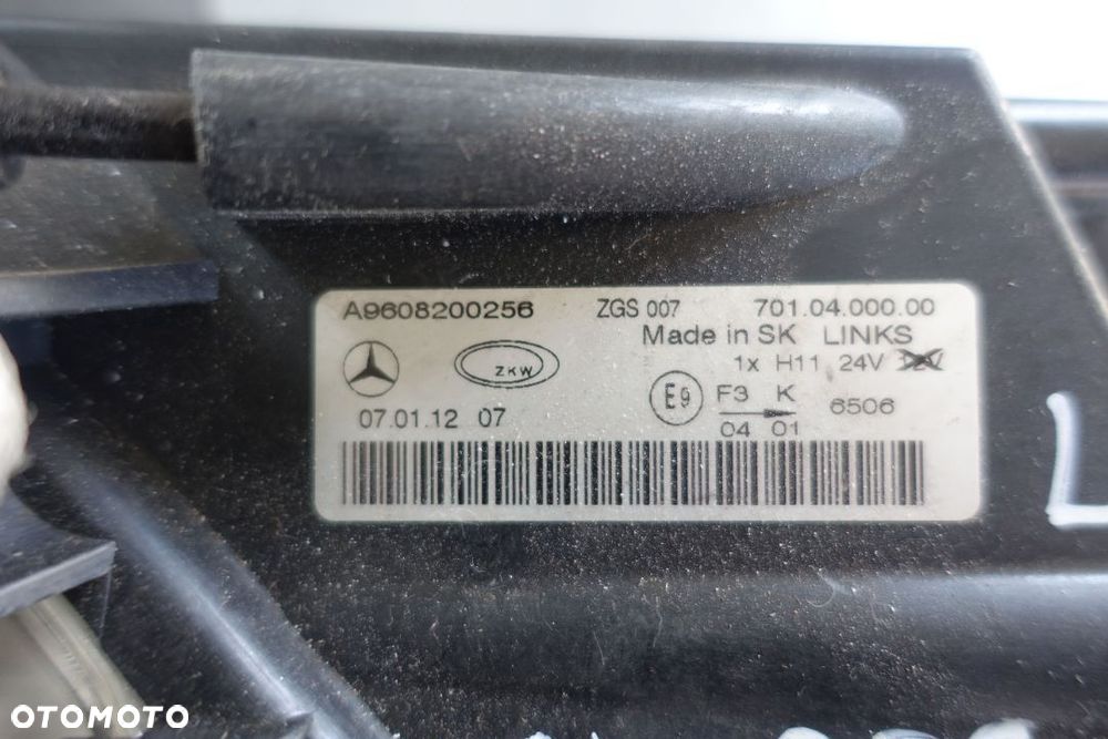 HALOGEN LEWY MERCEDES ACTROS A960 - 3