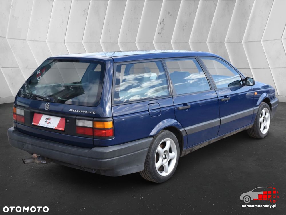 Volkswagen Passat - 10