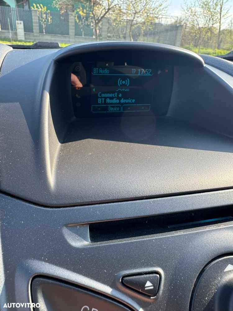 Ford Fiesta 1.6 TDCI Titanium - 15