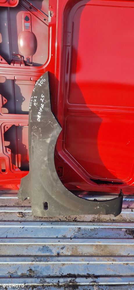 Błotnik Ford Focus Mk2 2004-2008r. Przód Prawy - 1