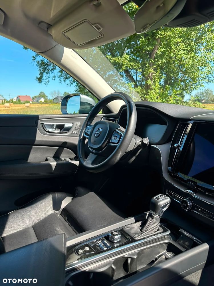 Volvo XC 60 D4 Inscription - 11
