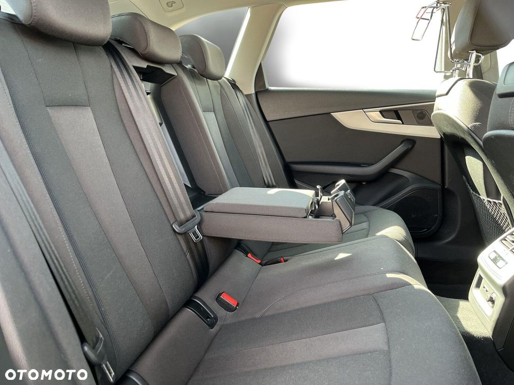 Audi A4 Avant 35 TFSI mHEV Advanced S tronic - 20