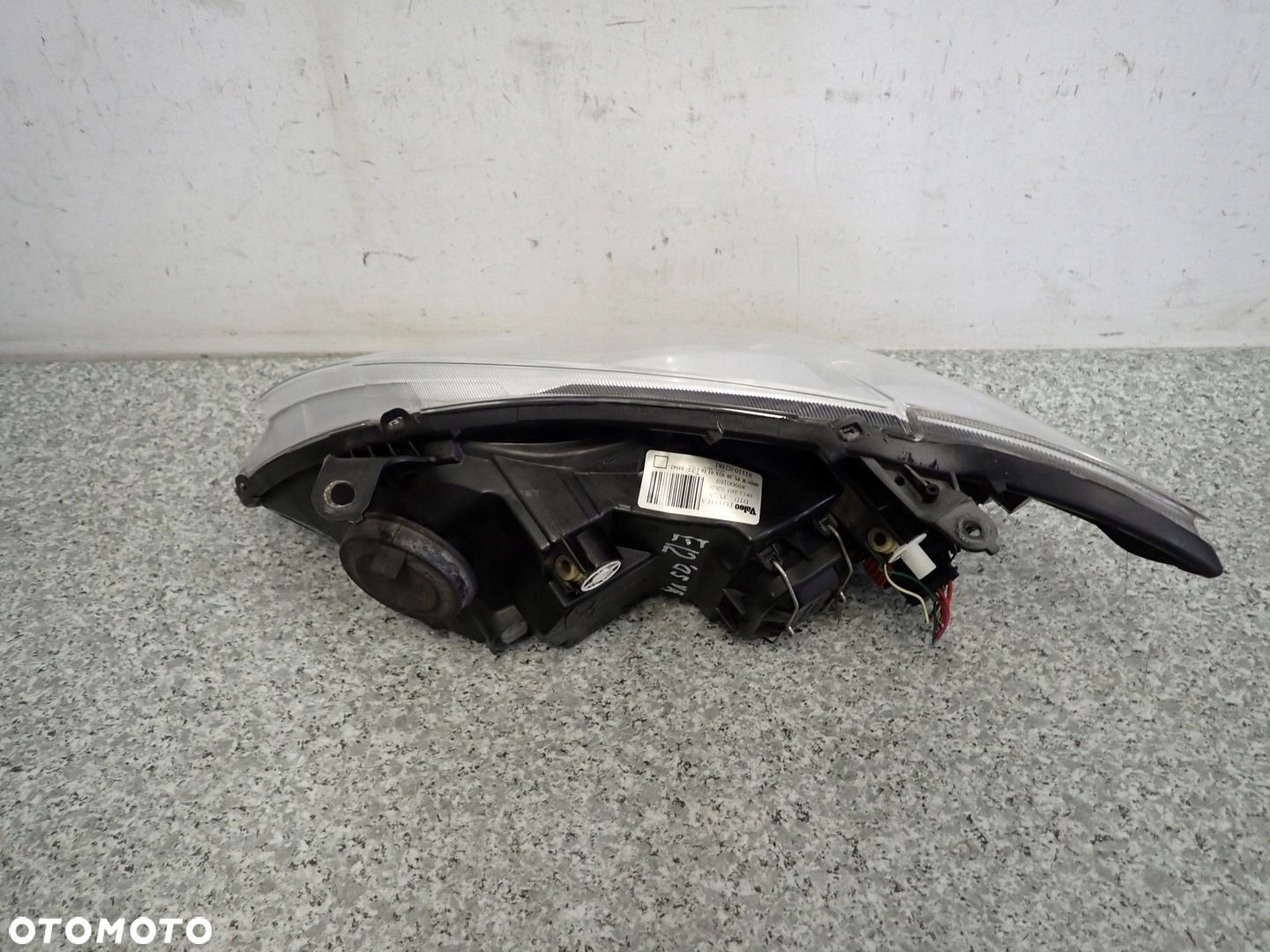 TOYOTA COROLLA E12 HB 04-07 LAMPA PRZEDNIA PRAWA REFLEKTOR - 4
