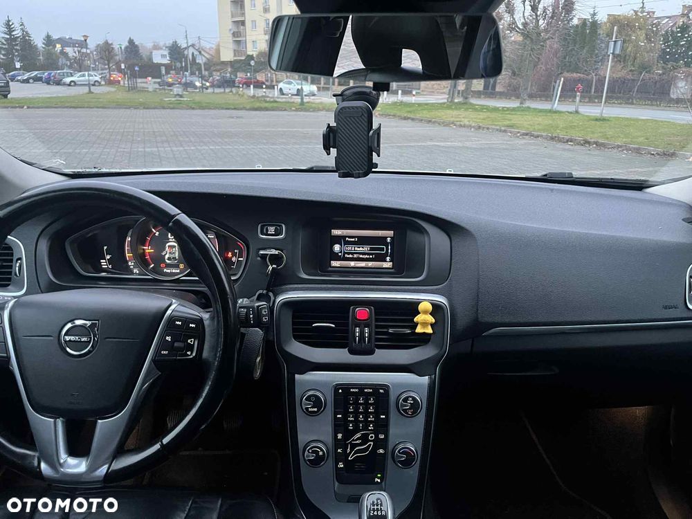 Volvo V40 D2 Drive-E Momentum - 20