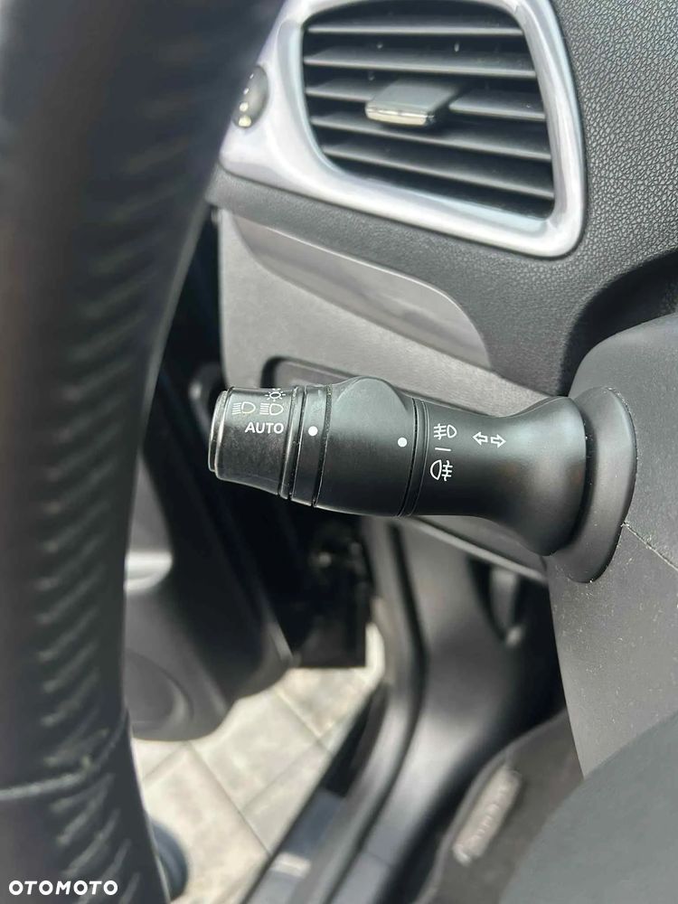 Renault Scenic ENERGY TCe 115 S&S LIMITED - 16