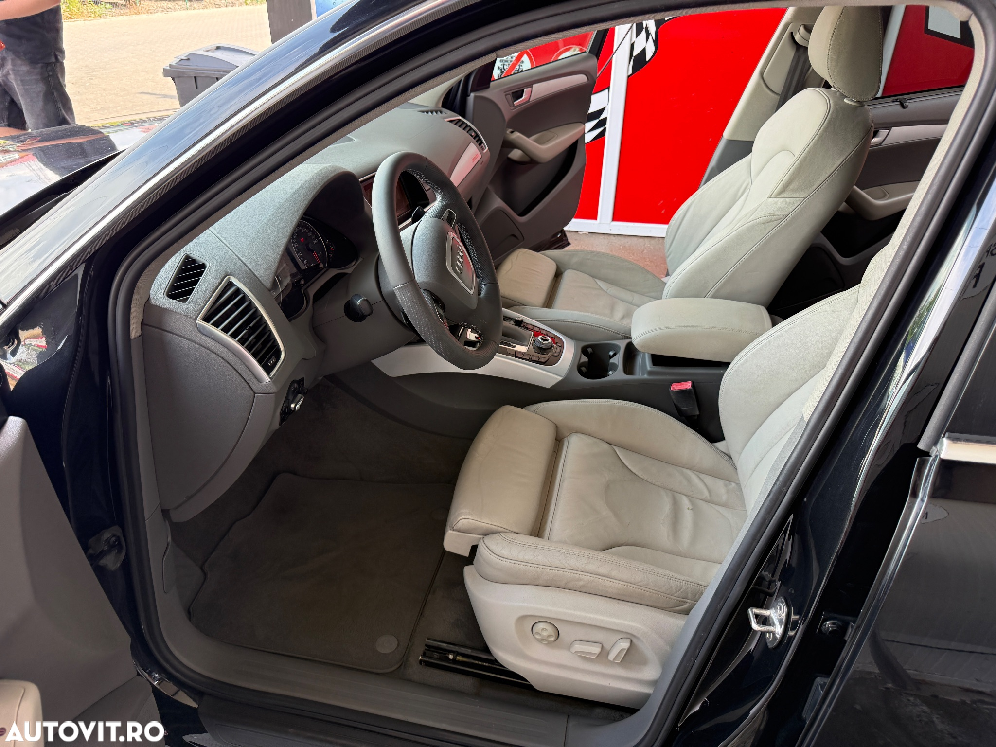 Audi Q5 2.0 TDI Quattro Stronic - 9