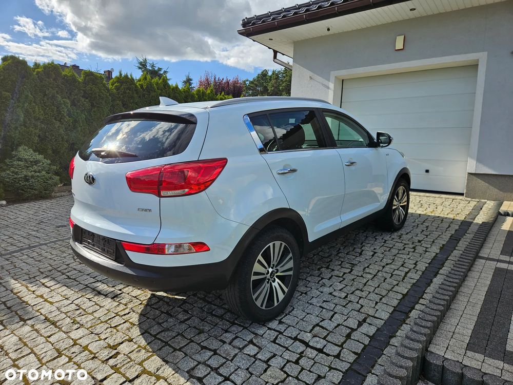 Kia Sportage 2.0 CRDI 4WD Spirit - 27