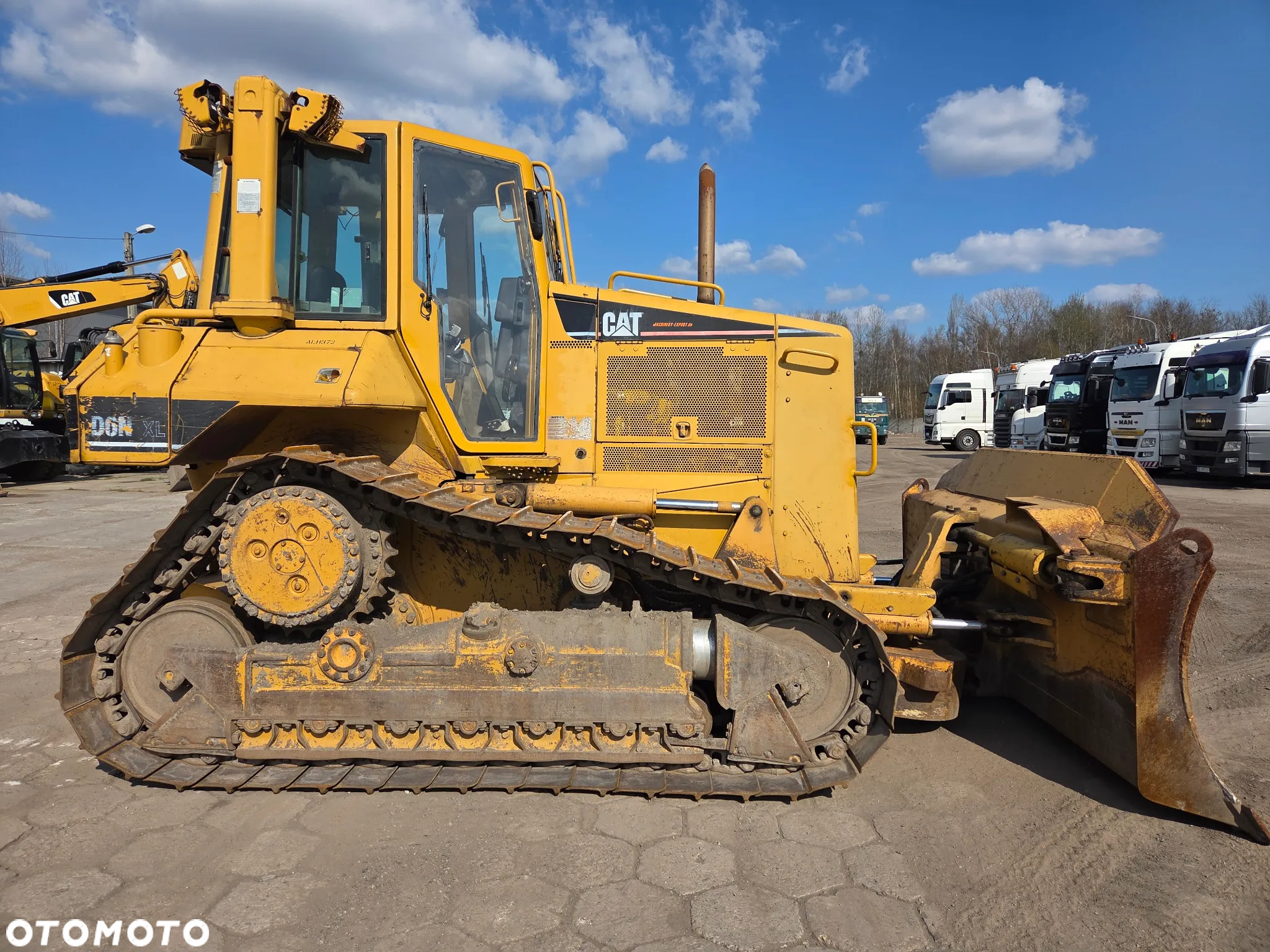 Caterpillar D6N XL - 3