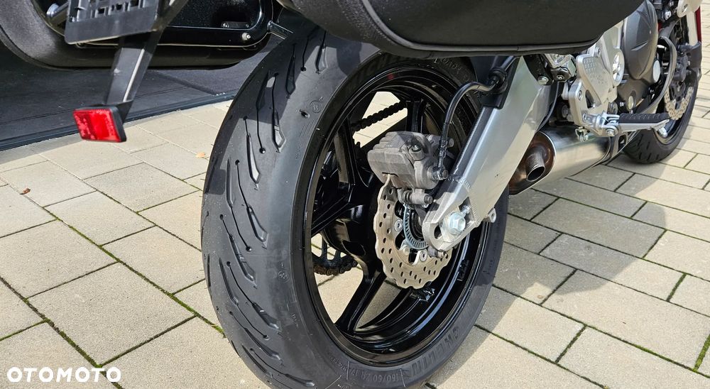 Kawasaki Versys 650 - 14