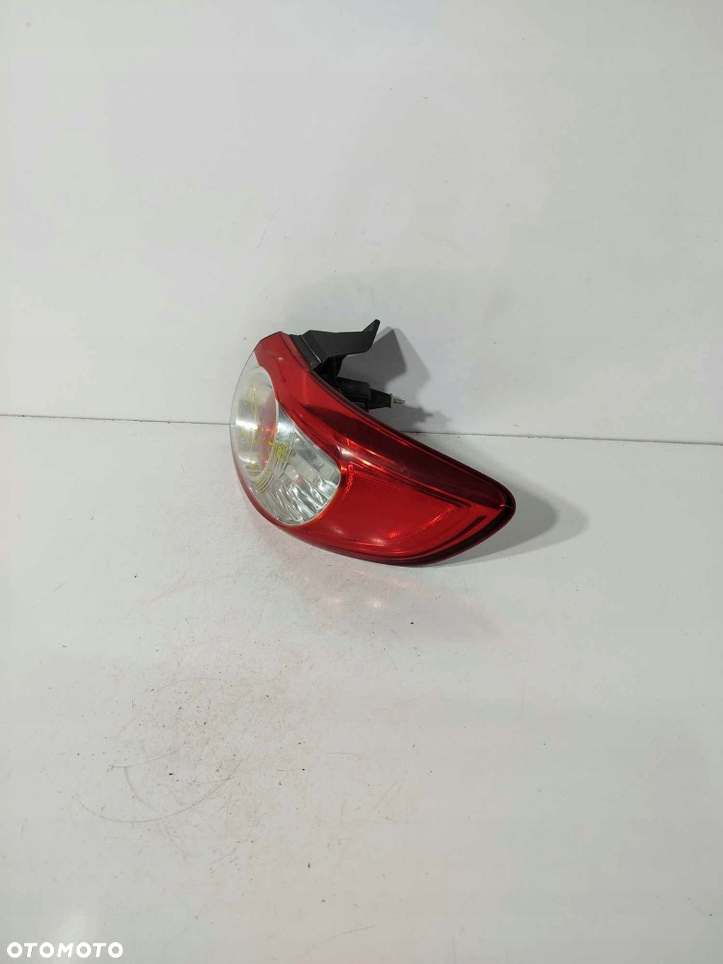 LAMPA PRAWA TYLNA HYUNDAI SANTA FE II LIFT 09-12 - 2