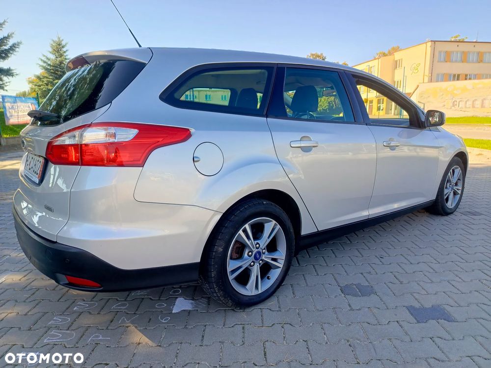 Ford Focus 1.0 EcoBoost Start-Stopp-System Champions Edition - 9