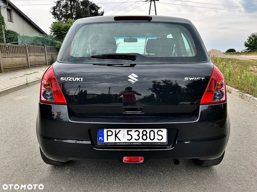 Suzuki Swift - 5