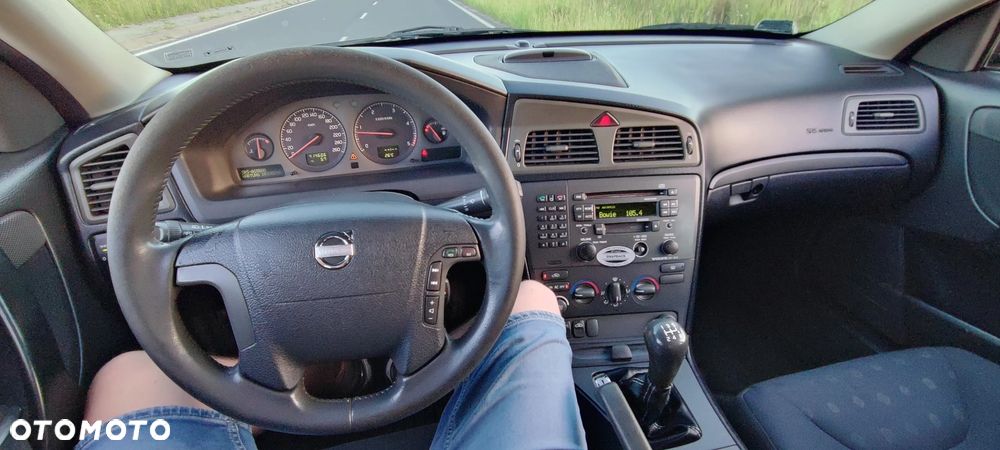 Volvo V70 2.4 D Black Edition - 30