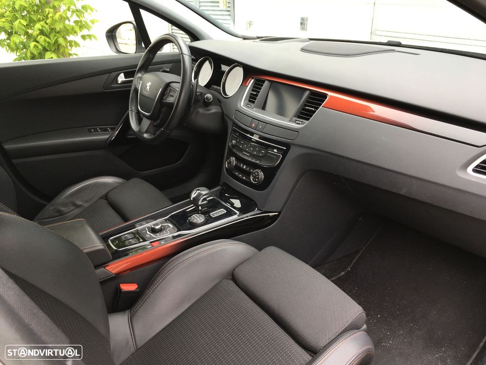 Peugeot 508 RXH 2.0 HDi Hybrid4 2-Tronic - 11