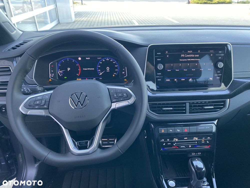 Volkswagen T-Cross - 13